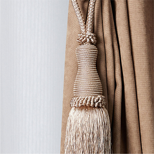 Скидка 7% при заказе комплекта штор «Стандарт».